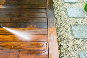 Trærens terrasse - Sådan holder du din terrasse ren og pæn
